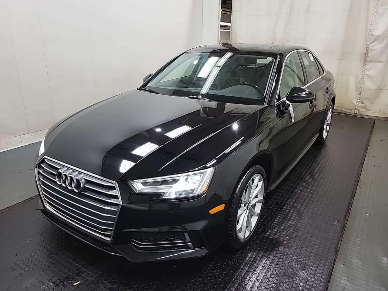 Audi A4  PROGRESSIV /LED/CAMERA/ПОДГРЕВИ  | Auto.bg — изображение 1