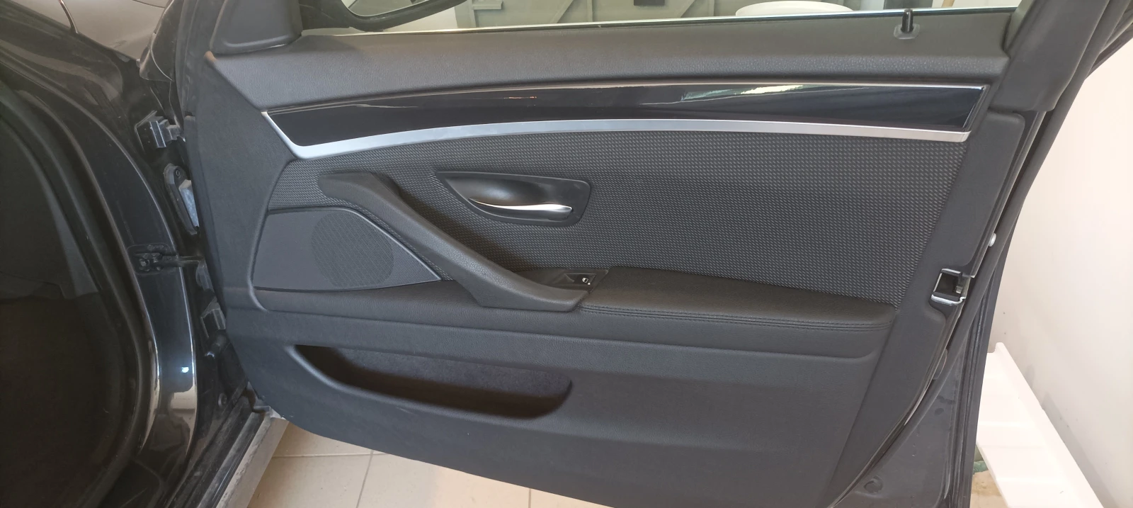 BMW 520 520D, снимка 7 - Автомобили и джипове - 54237281