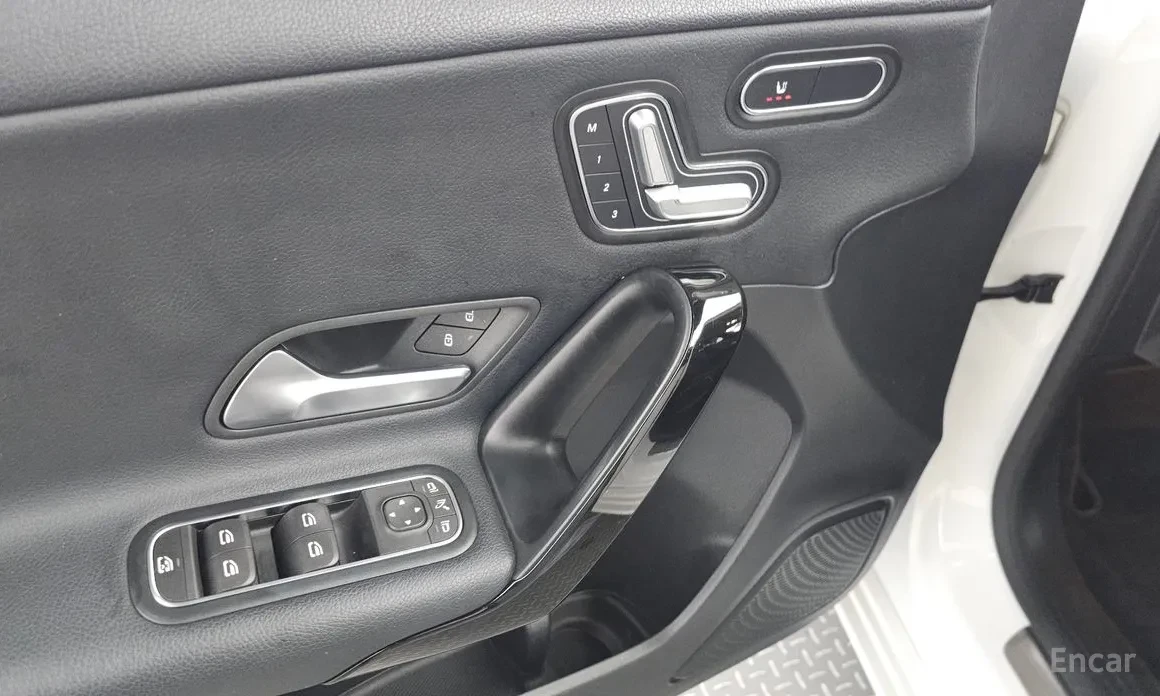 Mercedes-Benz A 220 AMG* Facelift* �������* �������* Start Stop* Blind | Mobile.bg � ����������� 17