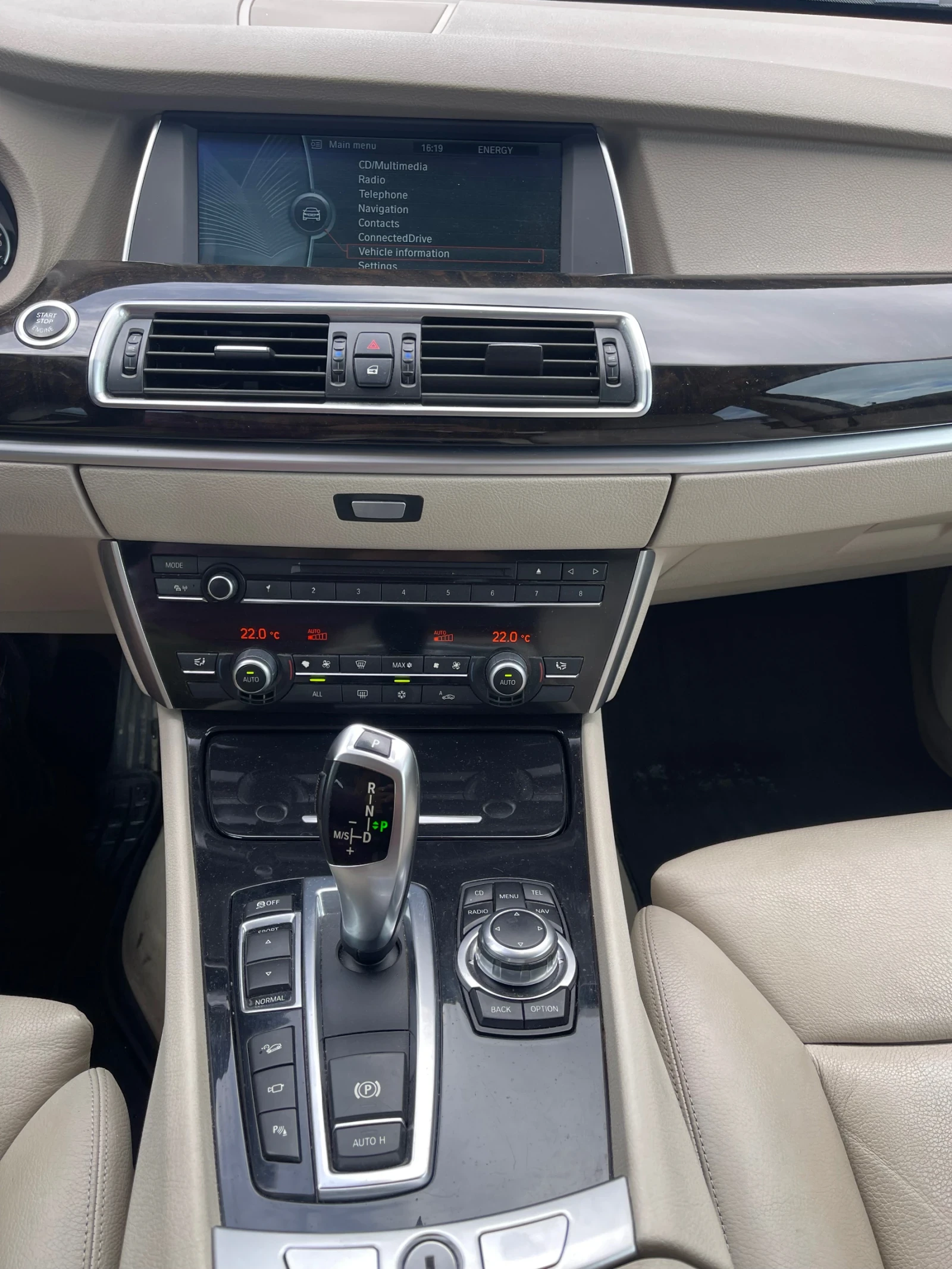 BMW 530 GT, снимка 14 - Автомобили и джипове - 54651189
