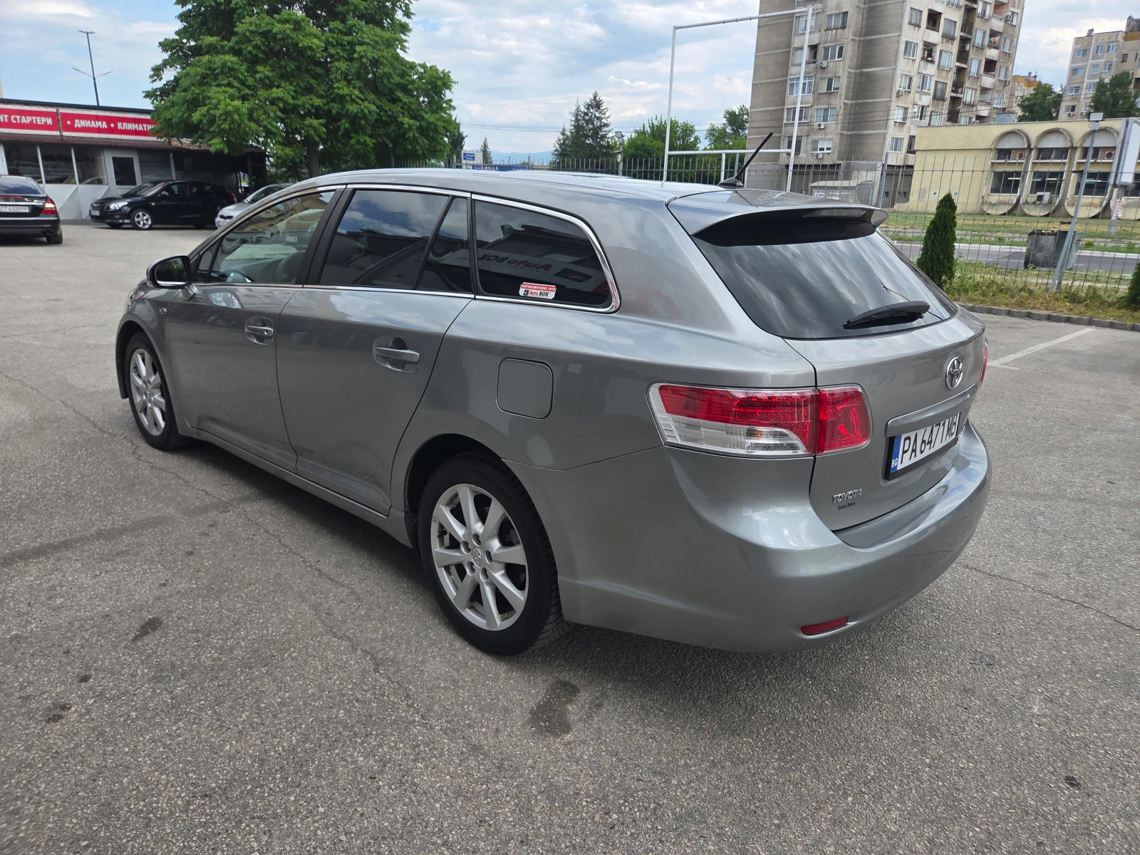 Toyota Avensis 2.2d(150 Hp)AT/Navi/Камера, снимка 3 - Автомобили и джипове - 54740669