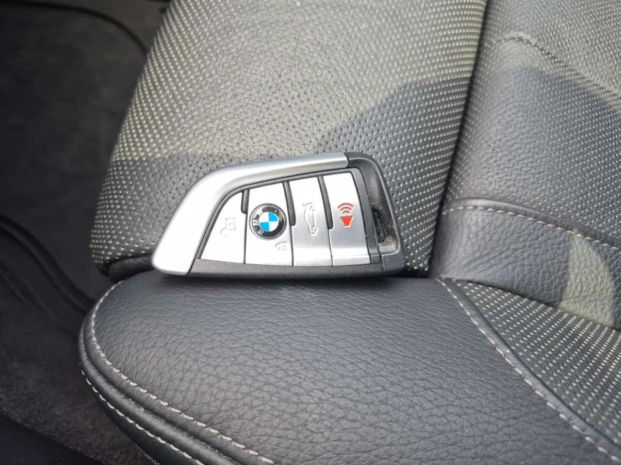 BMW 530 М-Sport * CARFAX * , снимка 10 - Автомобили и джипове - 55128094