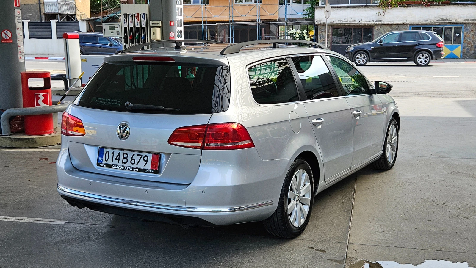 VW Passat 2.0 TDI NAVIG/KLIMATRON/6skorosti, снимка 6 - Автомобили и джипове - 55307204