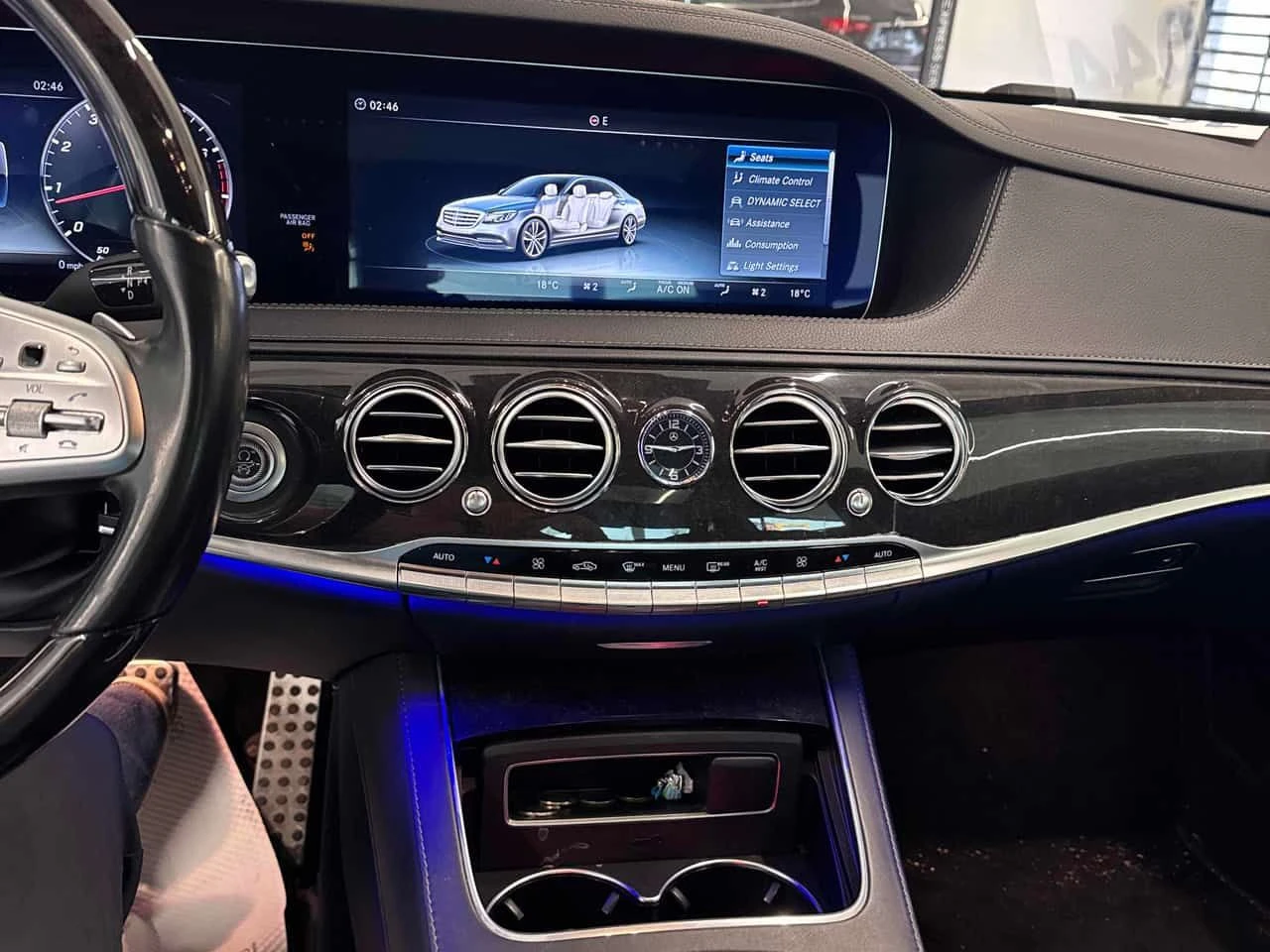 Mercedes-Benz S 560 * CARFAX * БЕЗ ПЪРВОНАЧАЛНА ВНОСКА, снимка 9 - Автомобили и джипове - 55350507