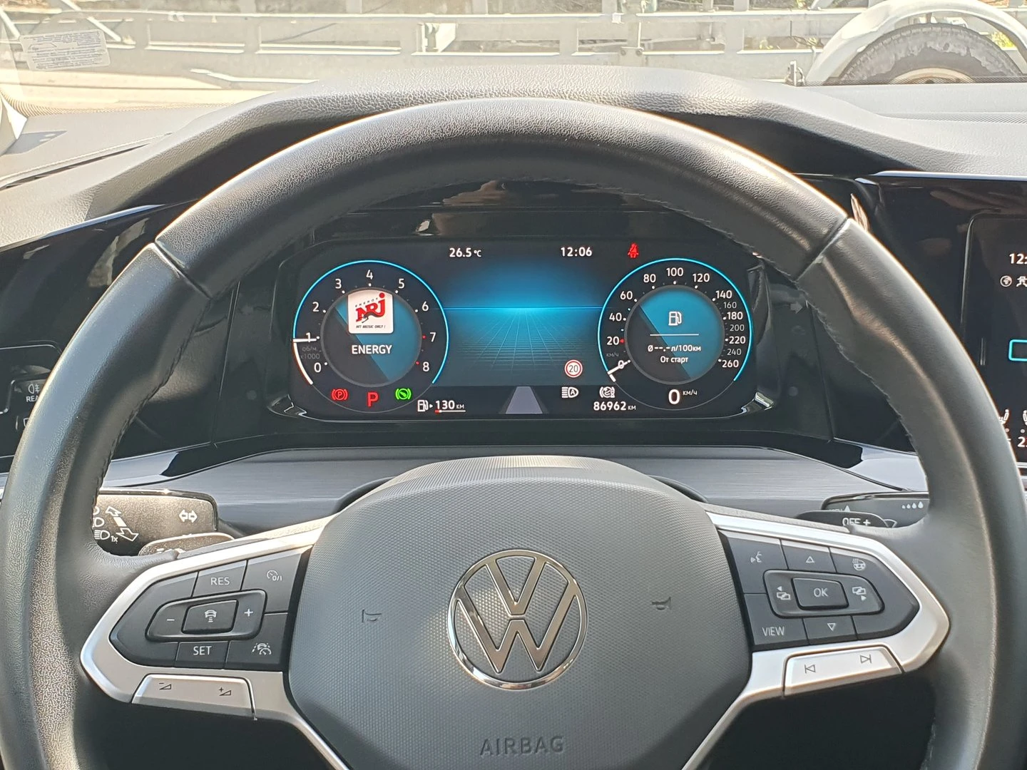 VW Golf, снимка 4 - Автомобили и джипове - 56422638