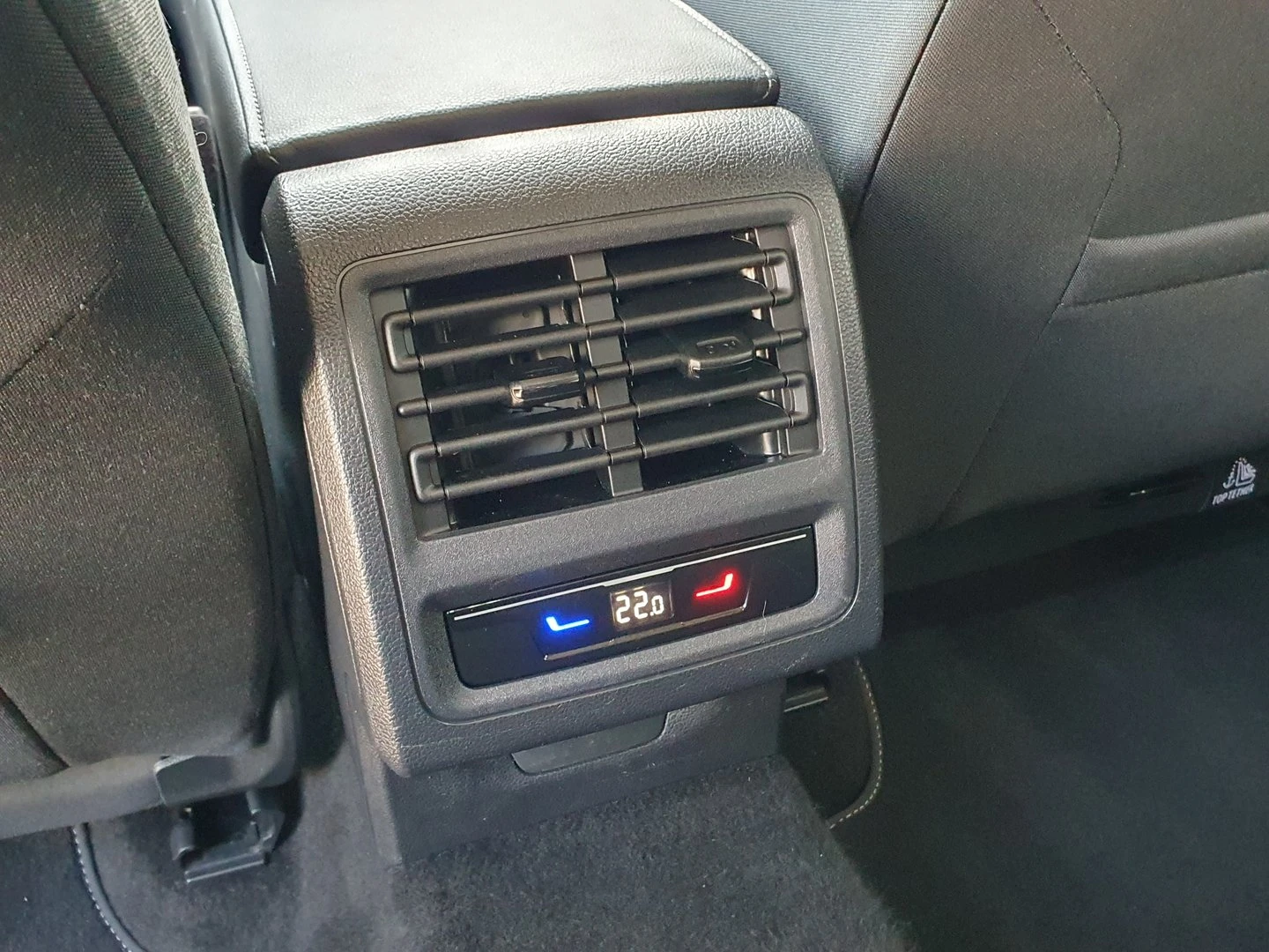 VW Golf, снимка 8 - Автомобили и джипове - 56422638