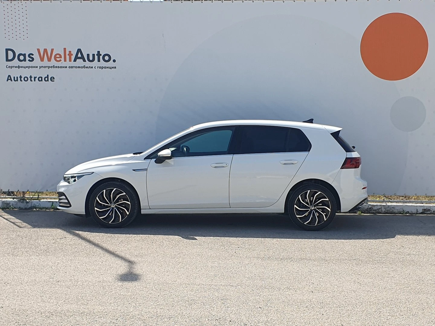 VW Golf, снимка 2 - Автомобили и джипове - 56422638