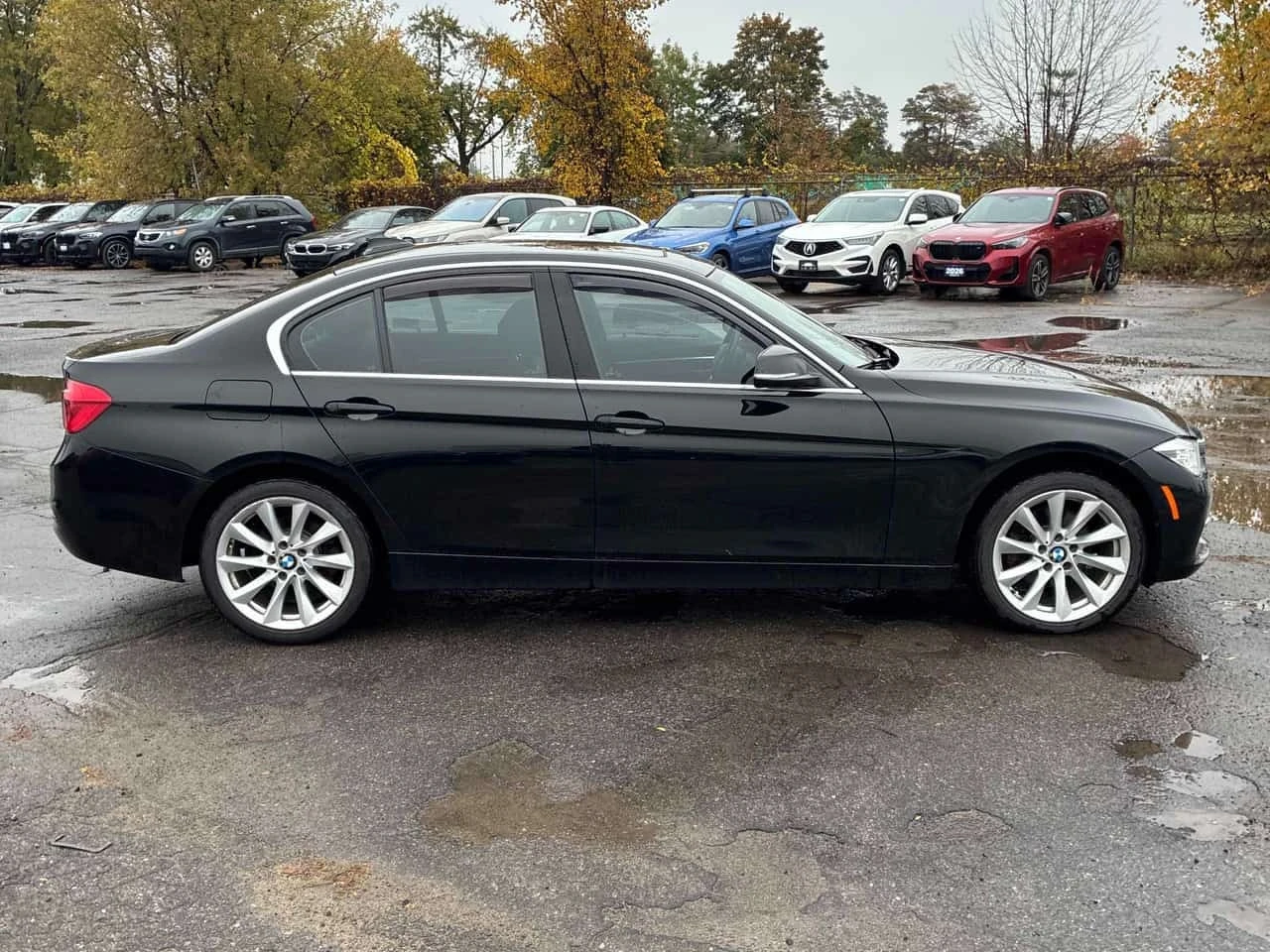 BMW 330 * 330i xDrive * CARFAX * ��� ������������ ������ | Mobile.bg � ����������� 3