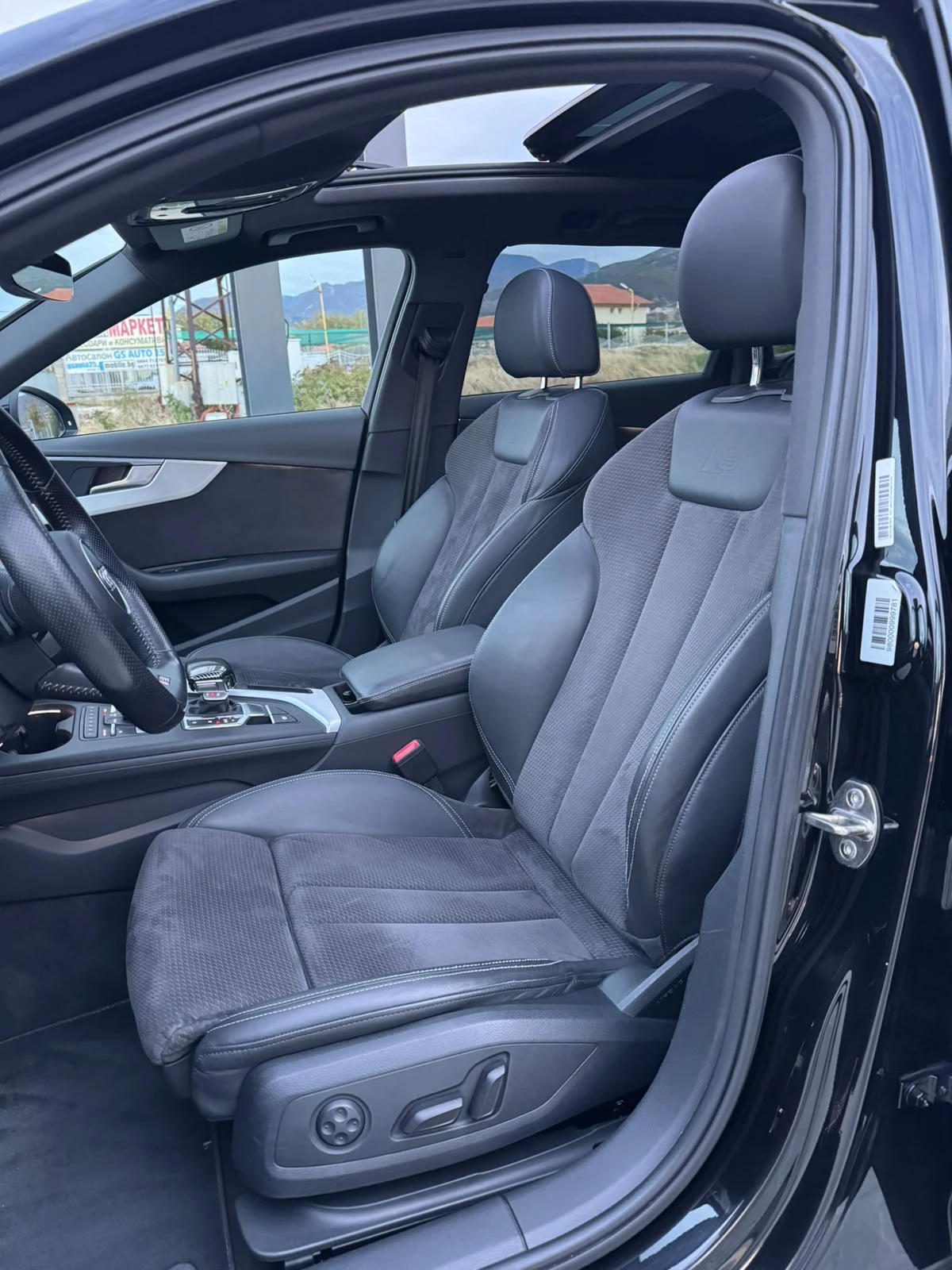 Audi A4 2.0TDI 3x S-Line::PANO::KEYLESS::DIGITAL, снимка 6 - Автомобили и джипове - 56700752