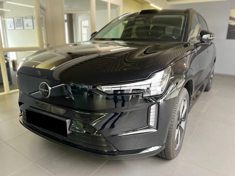 Volvo EX90 6+ 1* PANO* DISTR* KEYLESS* 360CAM* PANO* 