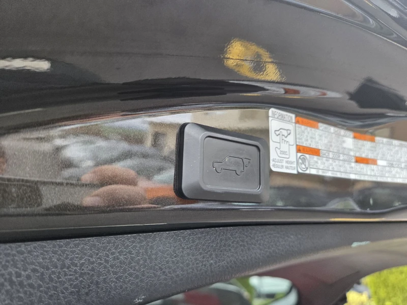 Toyota Rav4 АВТОМАТИК/ ТОП СЪСТОЯНИЕ, снимка 12 - Автомобили и джипове - 52636478