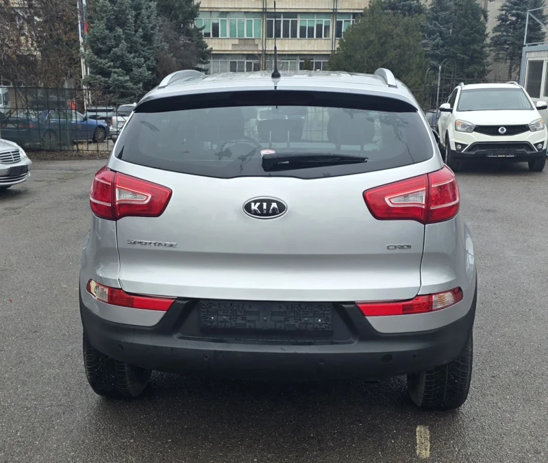 Kia Sportage 1, 7crdi , кожа, подгряване , снимка 9 - Автомобили и джипове - 52678225