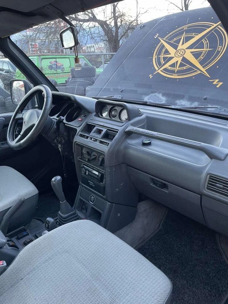 Mitsubishi Pajero 2.5TDI, снимка 11 - Автомобили и джипове - 52938825