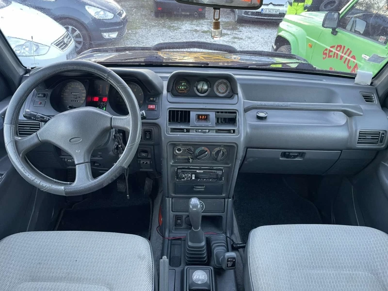 Mitsubishi Pajero 2.5TDI, снимка 15 - Автомобили и джипове - 52938825