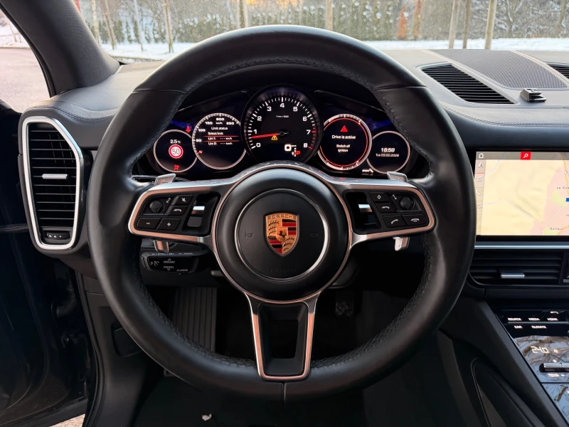 Porsche Cayenne 3.0 / V6 / ПОДГРЕВ / 360 КАМЕРА, снимка 13 - Автомобили и джипове - 53350928