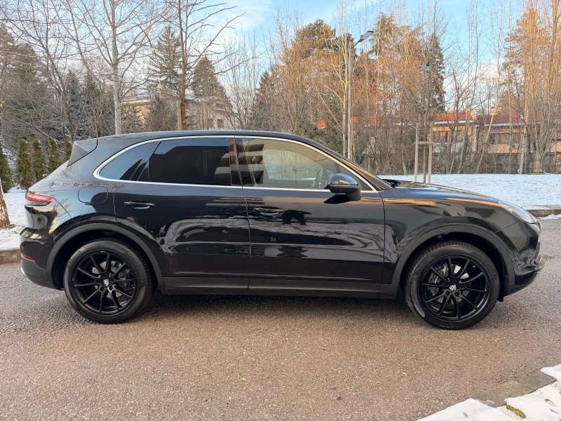 Porsche Cayenne 3.0 / V6 / ПОДГРЕВ / 360 КАМЕРА, снимка 8 - Автомобили и джипове - 53350928