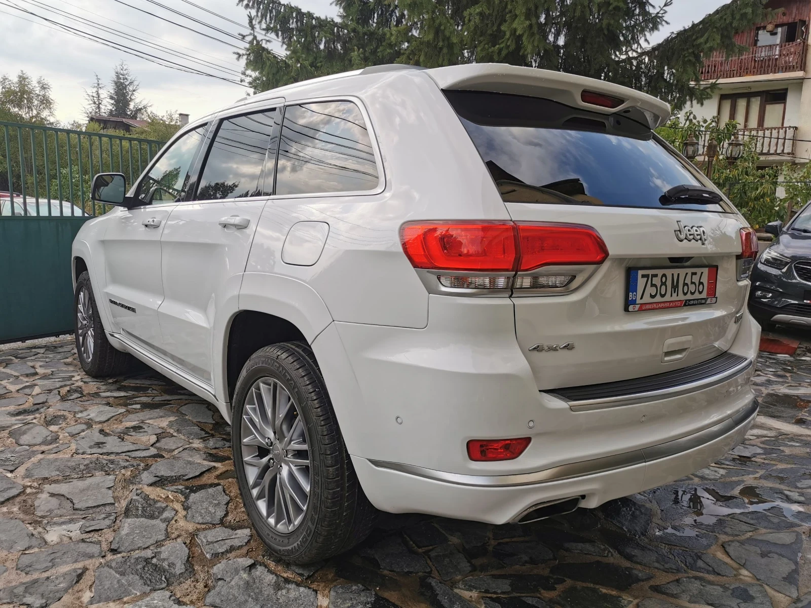 Jeep Grand cherokee 3.0 CRD SUMMIT! Всички екстри! 77000км!!! - изображение 7