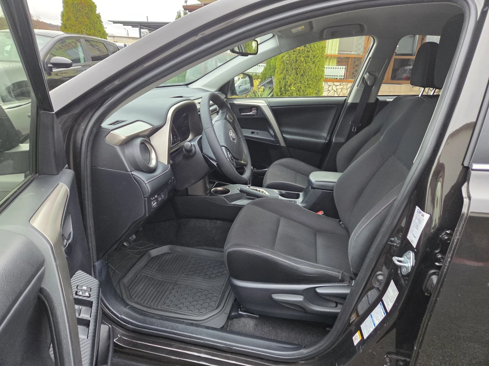 Toyota Rav4 /   | Mobile.bg   13