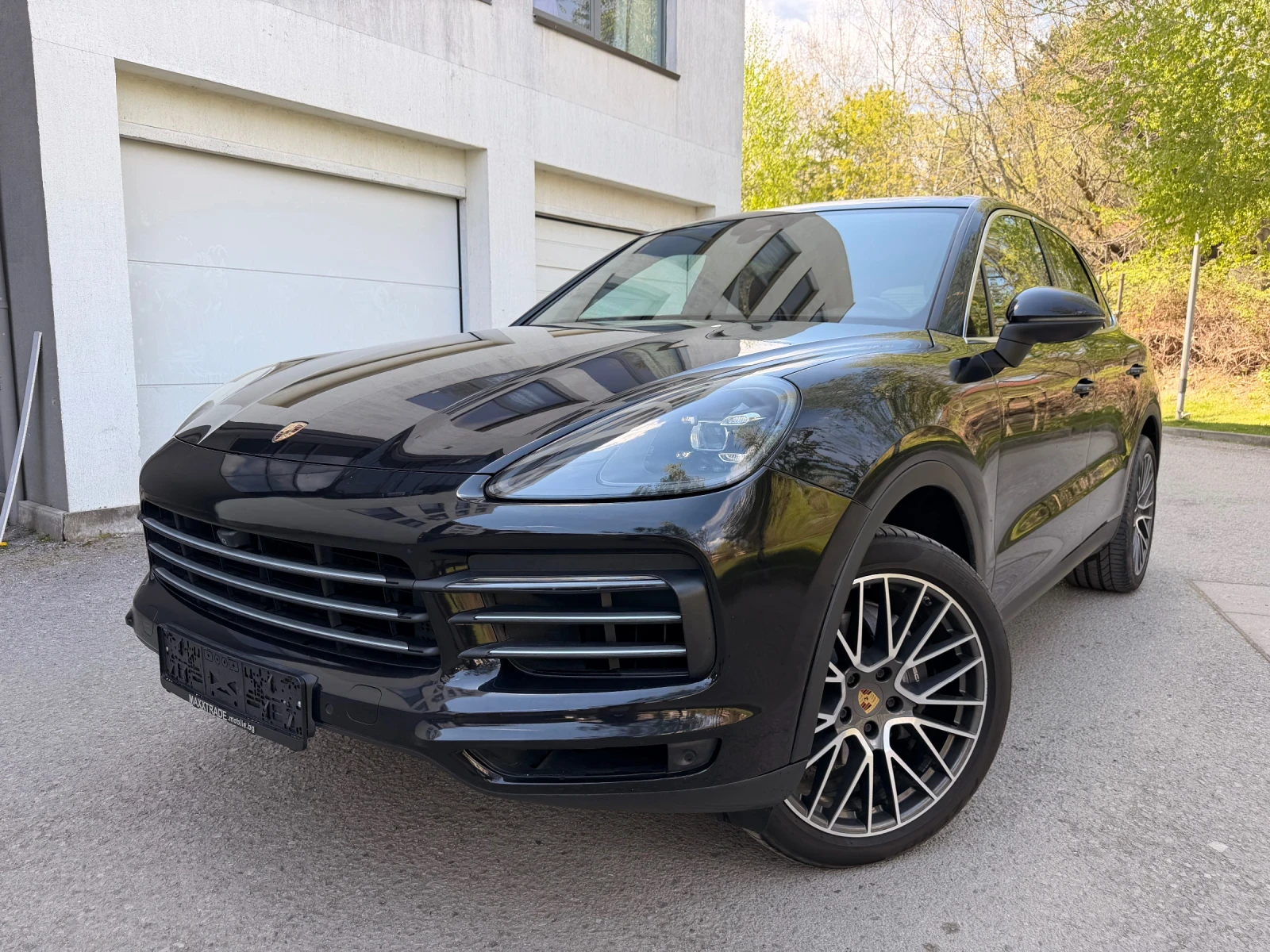 Porsche Cayenne 3.0 / V6 / ПОДГРЕВ / 360 КАМЕРА, снимка 3 - Автомобили и джипове - 53350928