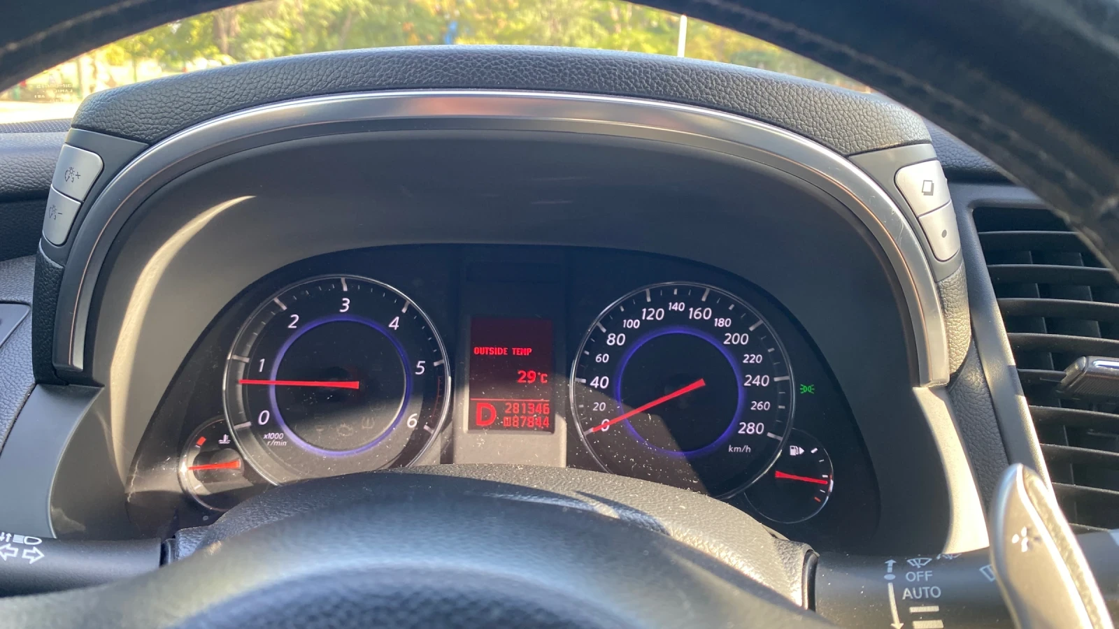 Infiniti Fx 30 dS - изображение 2