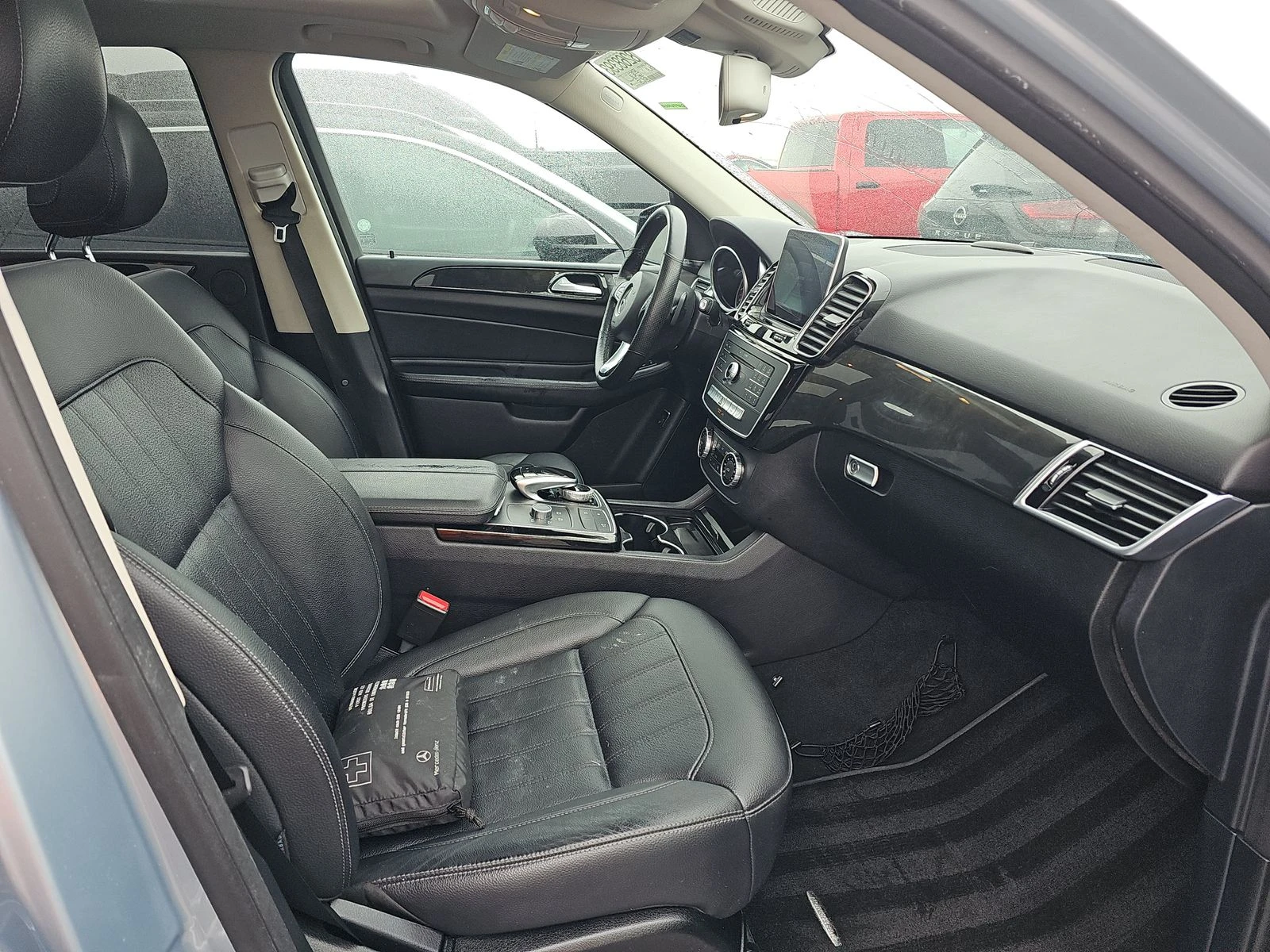 Mercedes-Benz GLE 350 4MATIC, снимка 12 - Автомобили и джипове - 53713664