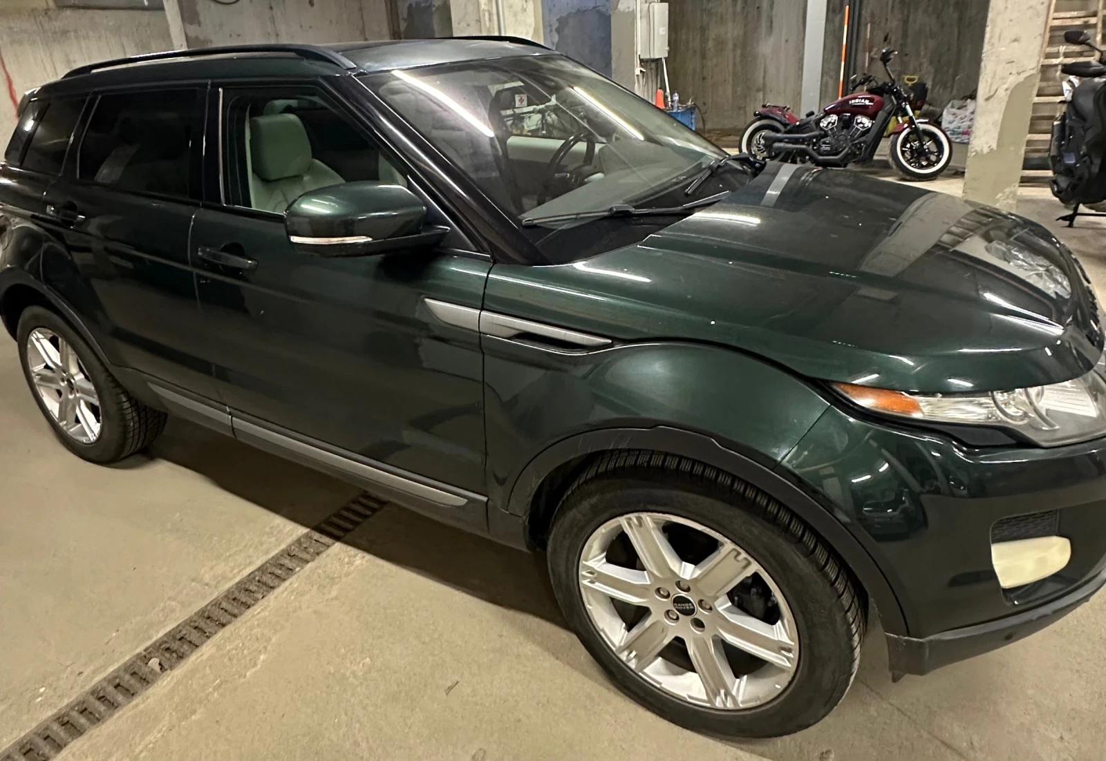 Land Rover Evoque 2.0, снимка 4 - Автомобили и джипове - 54114609