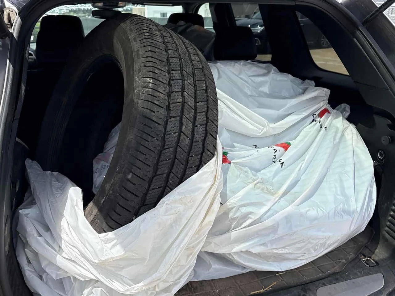 Jeep Grand cherokee * Limited * ПОДГРЕВИ * ПАНО * KEYLESS * CARFAX, снимка 14 - Автомобили и джипове - 54964080