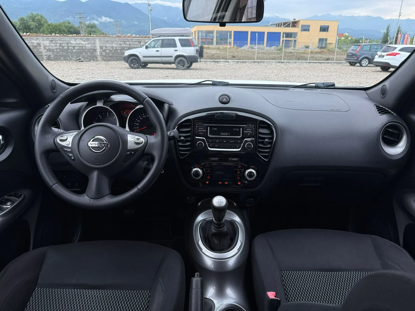 Nissan Juke 1.5 DCI Климатроник/Темпомат/Собствен лизинг, снимка 14 - Автомобили и джипове - 55069900