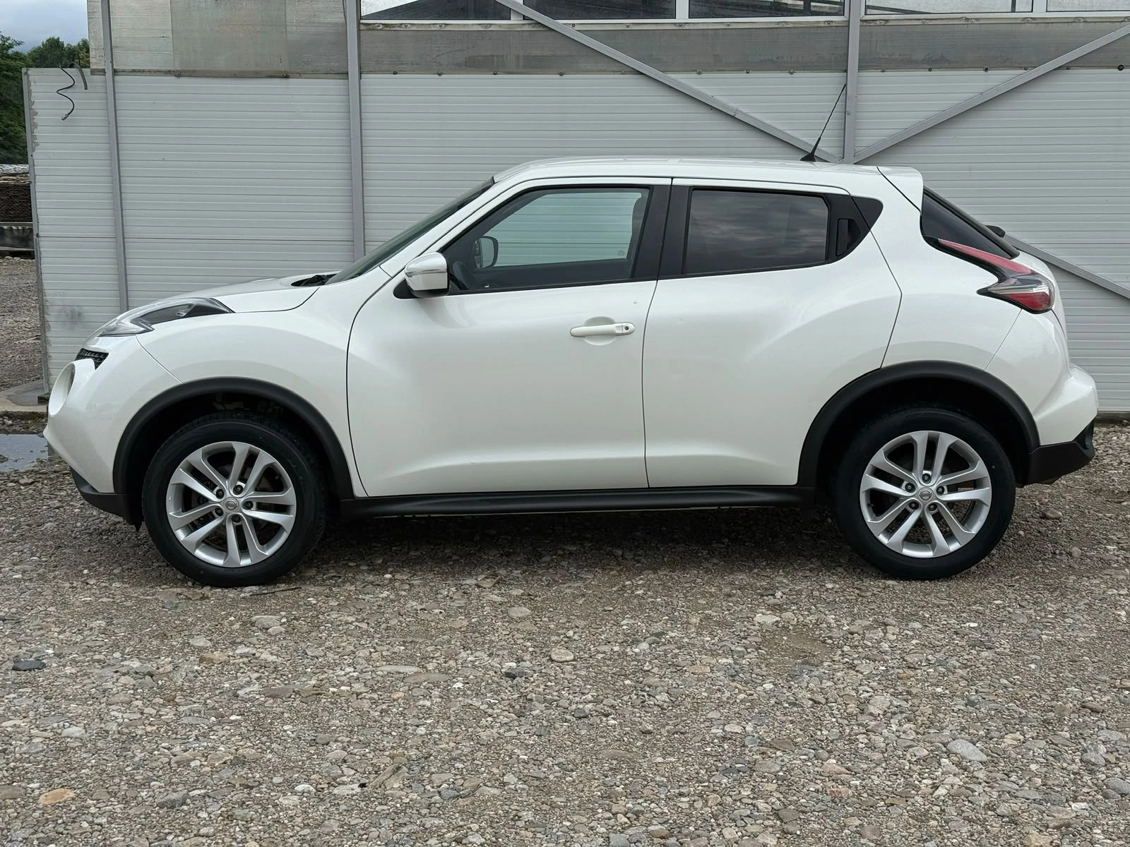 Nissan Juke 1.5 DCI Климатроник/Темпомат/Собствен лизинг, снимка 7 - Автомобили и джипове - 55069900