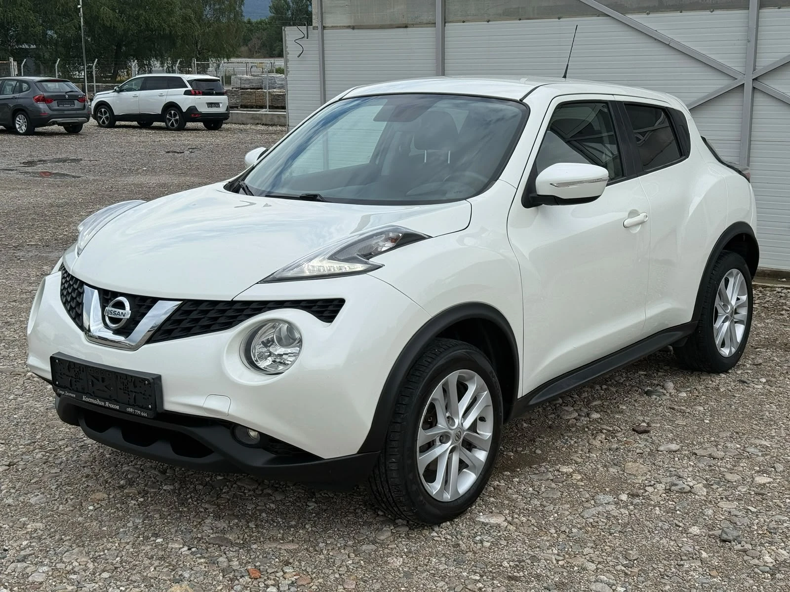 Nissan Juke 1.5 DCI Климатроник/Темпомат/Собствен лизинг, снимка 8 - Автомобили и джипове - 55069900