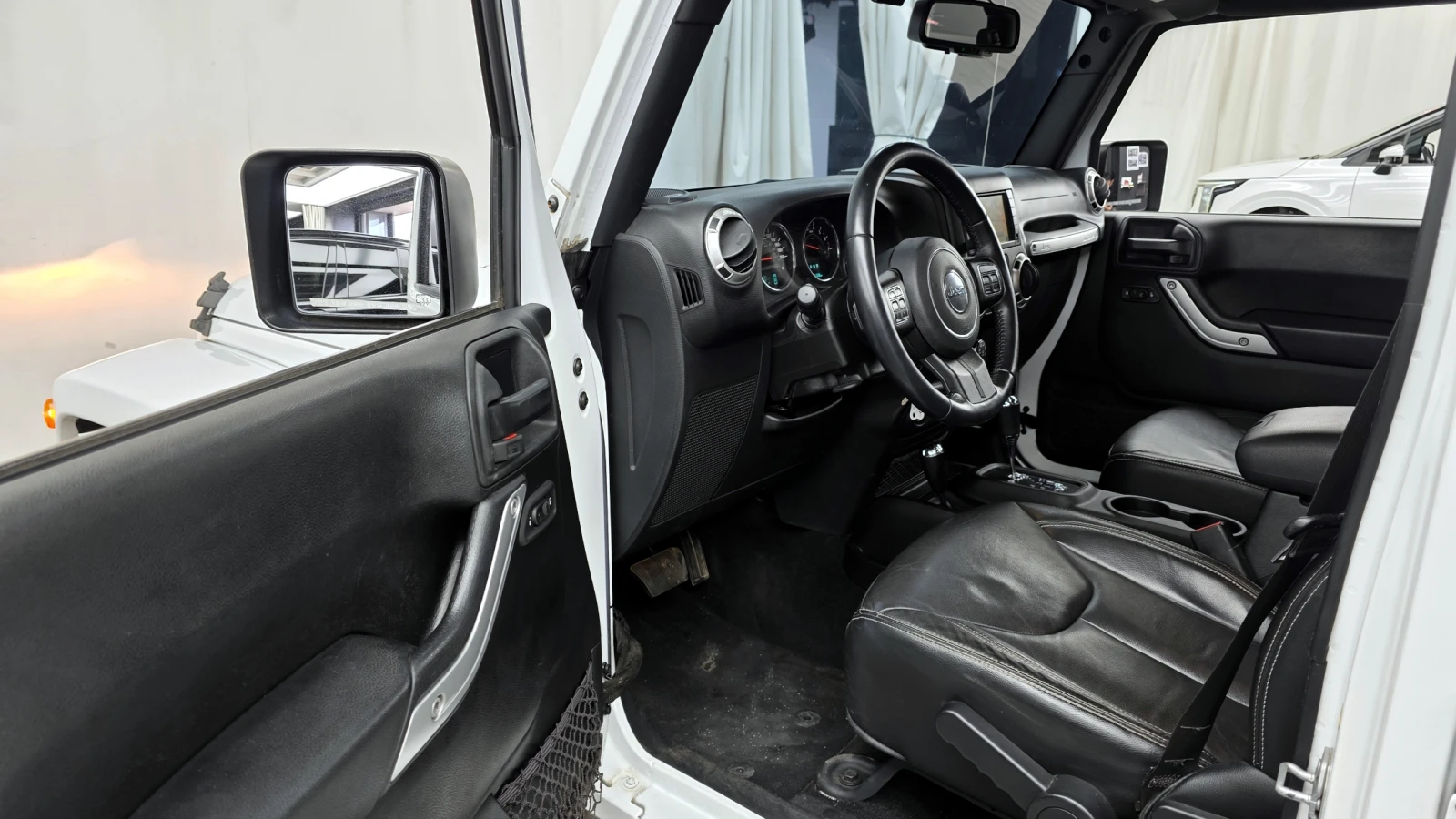 Jeep Wrangler 3.6* ������ ���� | Mobile.bg � ����������� 10
