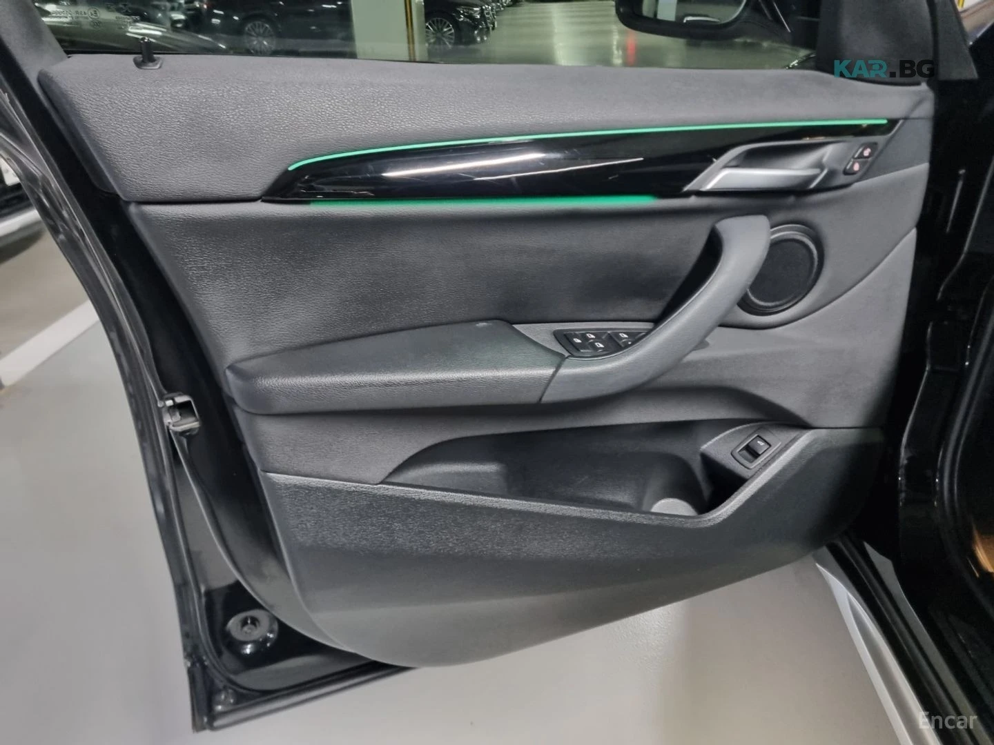 BMW X1 xDrive 20i xLine | Mobile.bg � ����������� 10