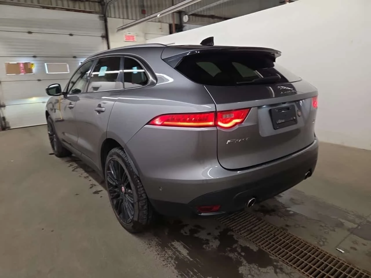 Jaguar F-PACE * PRESTIGE * CARFAX * ЦЕНА ДО БГ, снимка 5 - Автомобили и джипове - 55472990
