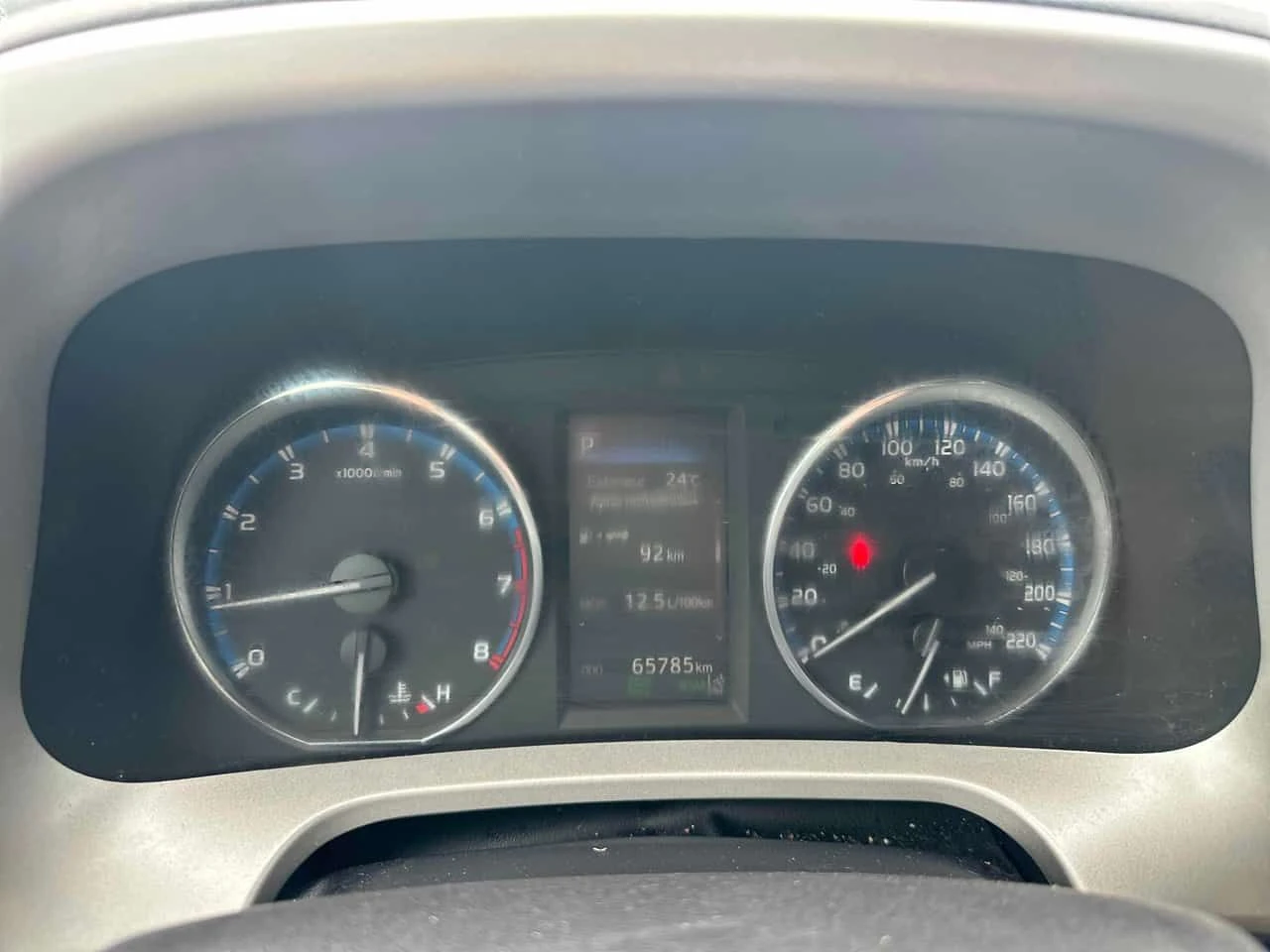 Toyota Rav4  Limited / CARFAX / АВТОКРЕДИТ , снимка 8 - Автомобили и джипове - 55555334