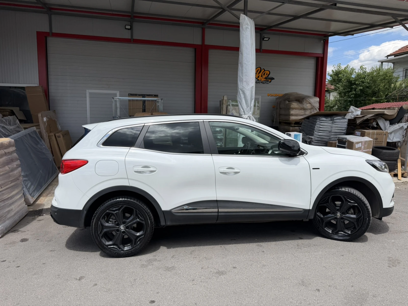 Renault Kadjar, снимка 3 - Автомобили и джипове - 55610478