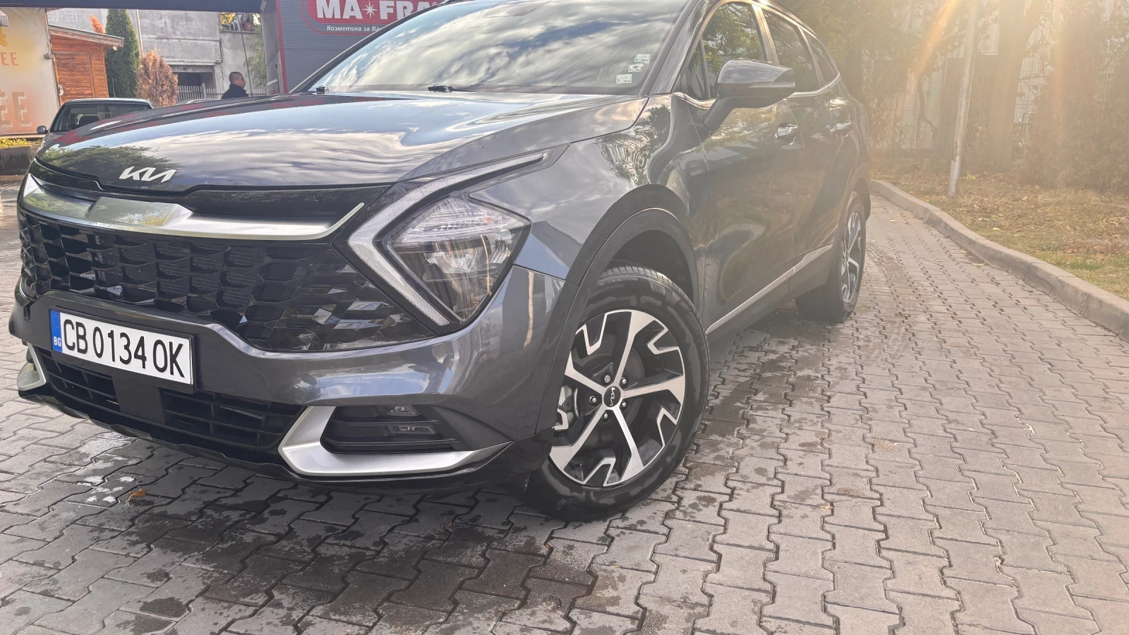 Kia Sportage, снимка 10 - Автомобили и джипове - 56617339