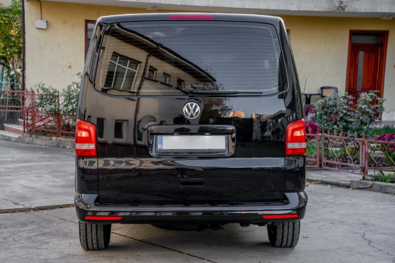 VW Caravelle, снимка 3 - Бусове и автобуси - 53486185
