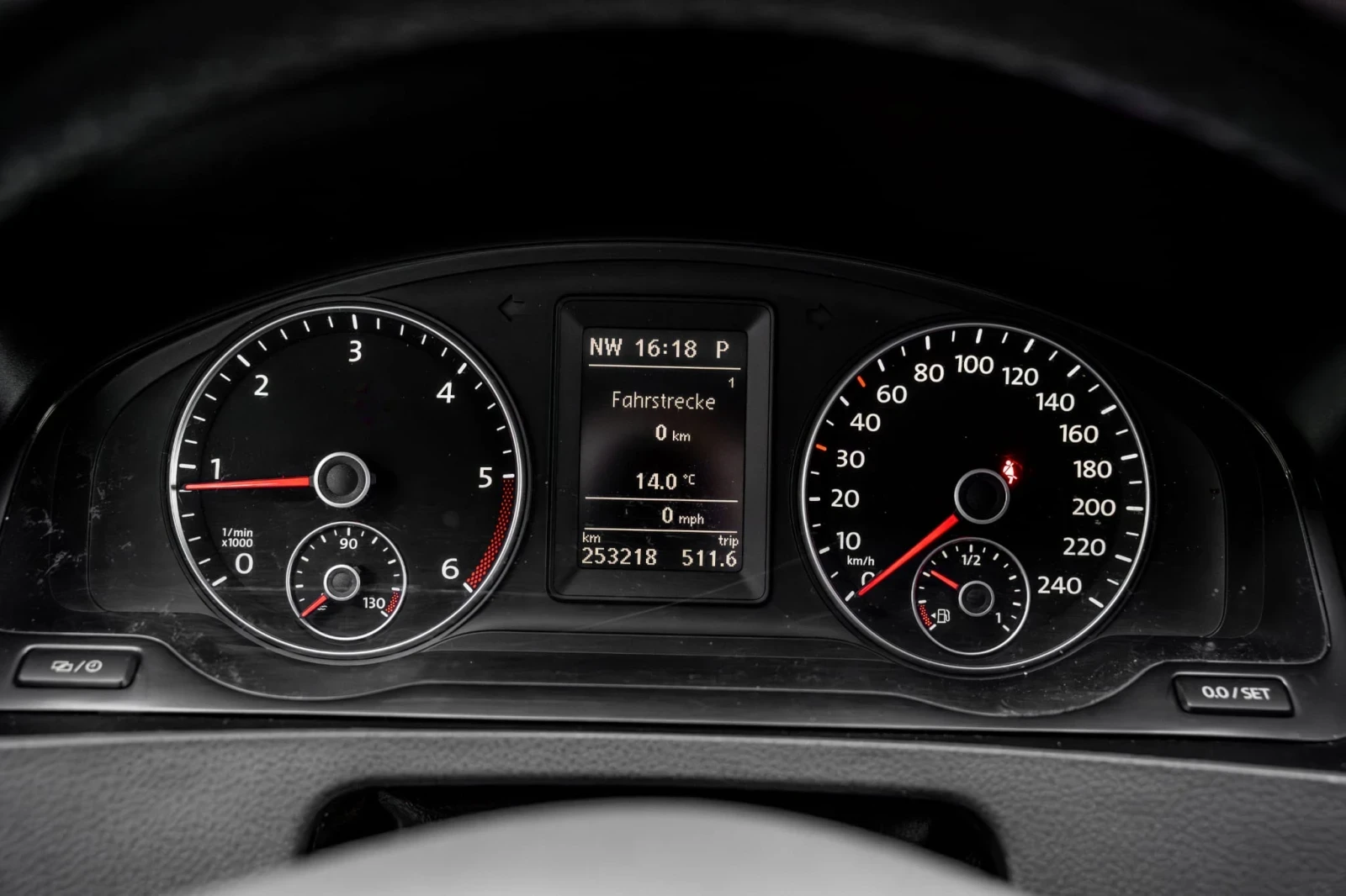 VW Caravelle  - изображение 7