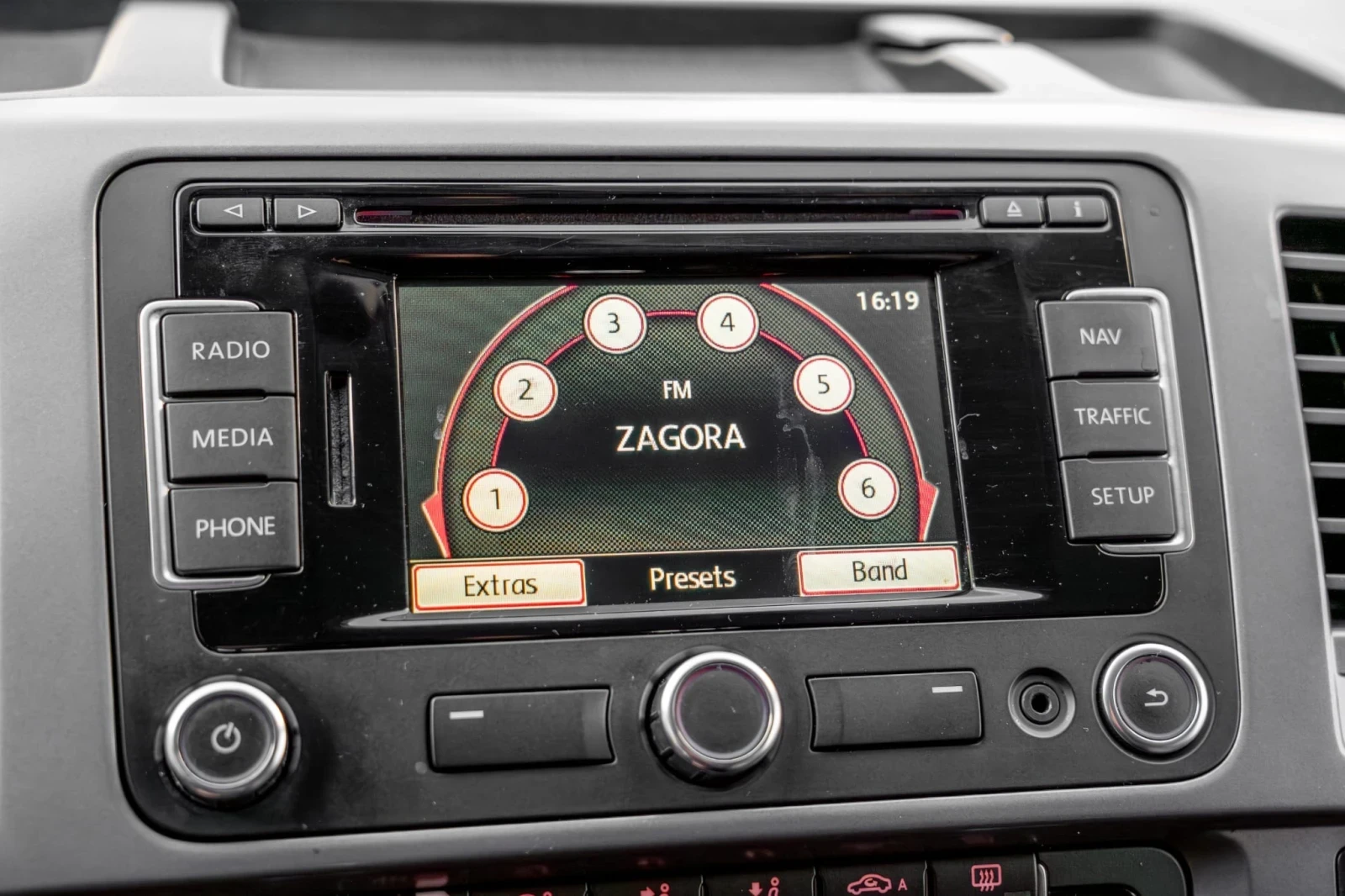 VW Caravelle  - изображение 6