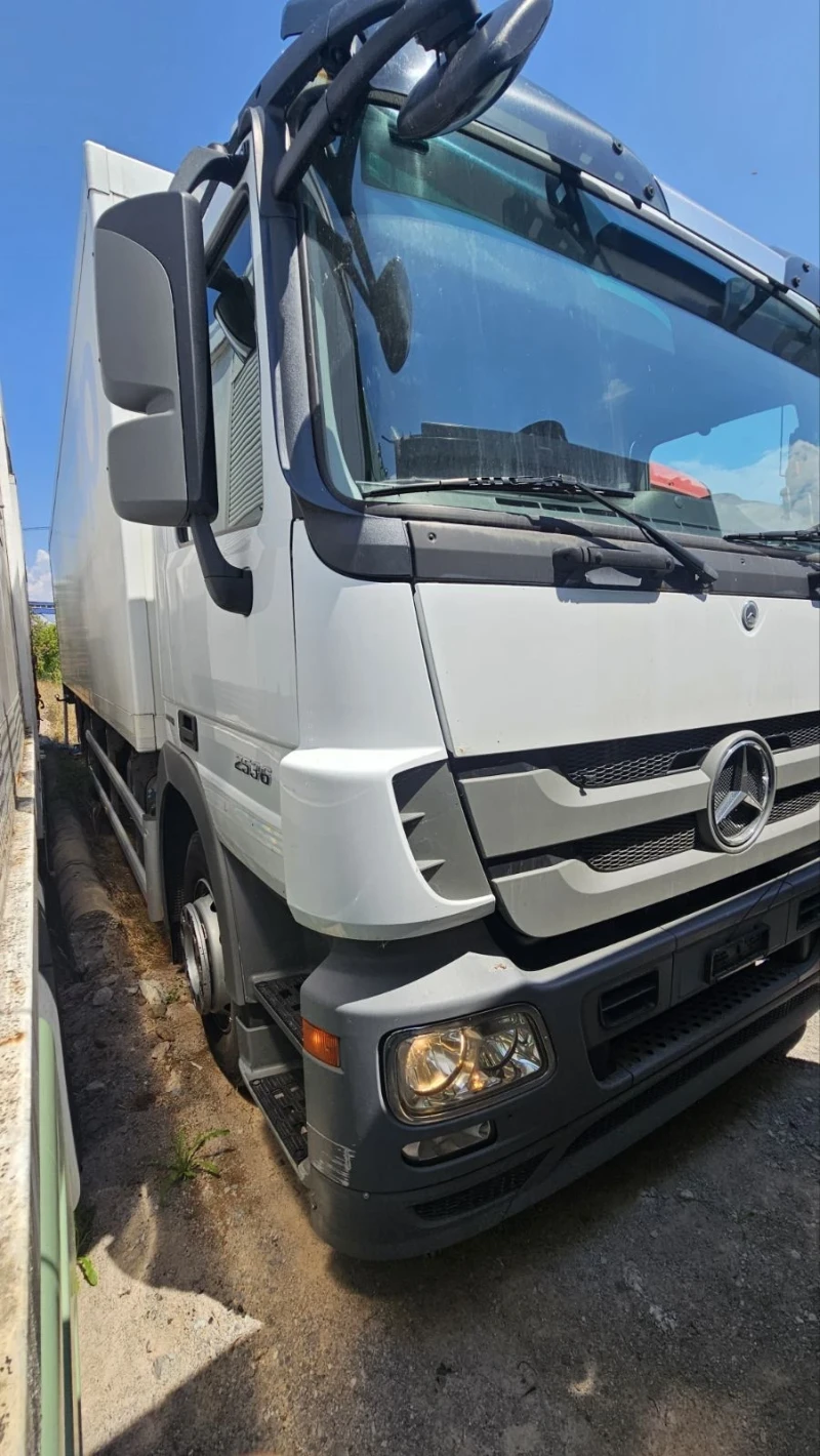 Mercedes-Benz Actros, снимка 3 - Камиони - 52538401