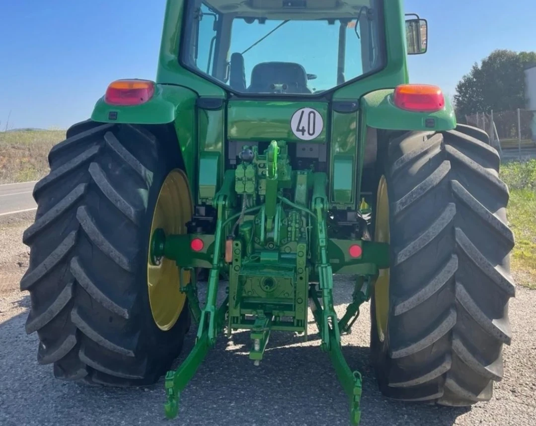 Трактор John Deere 6120, снимка 3 - Селскостопанска техника - 53813832