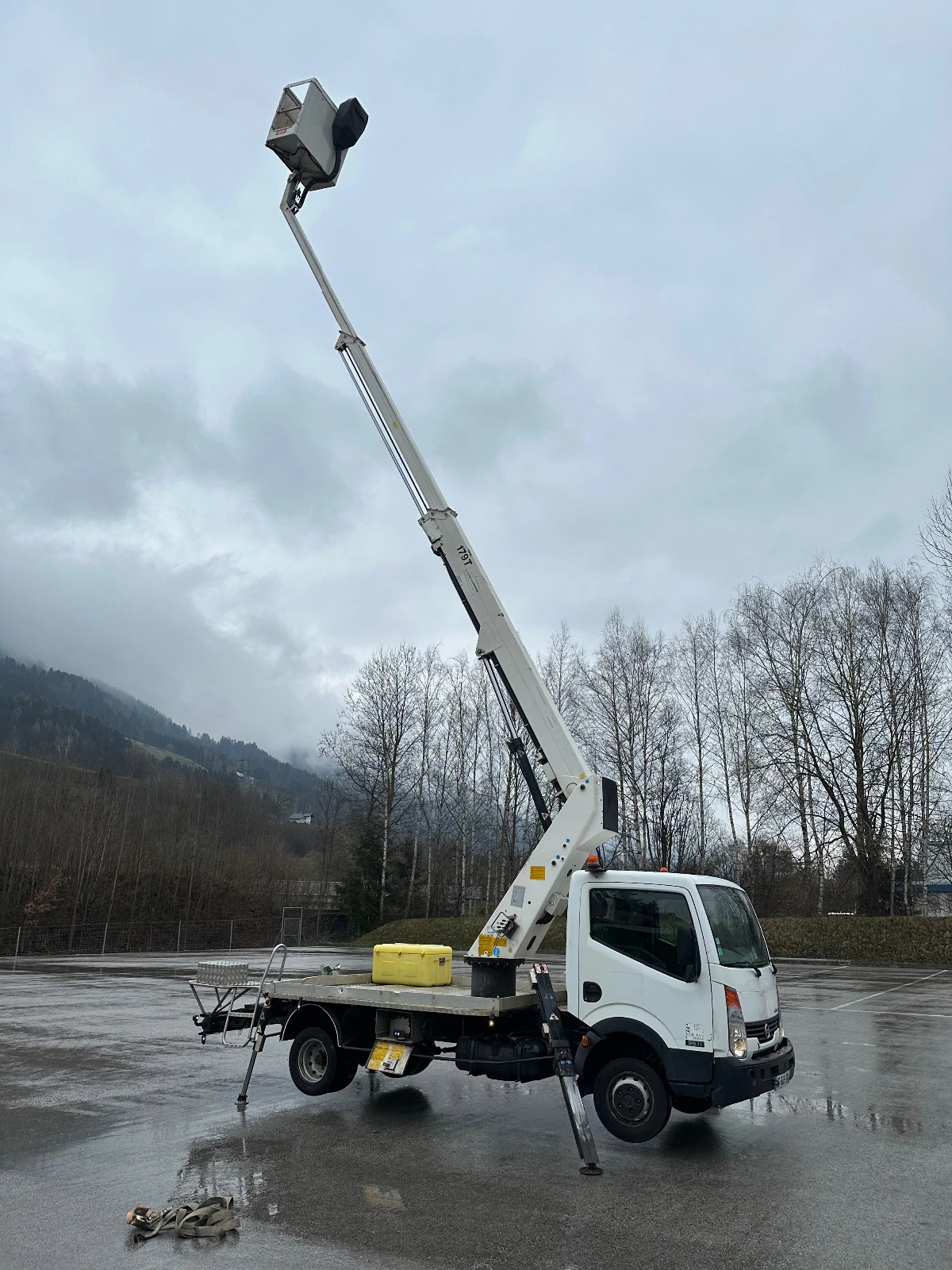  Nissan Cabstar  3.5  | Mobile.bg   11