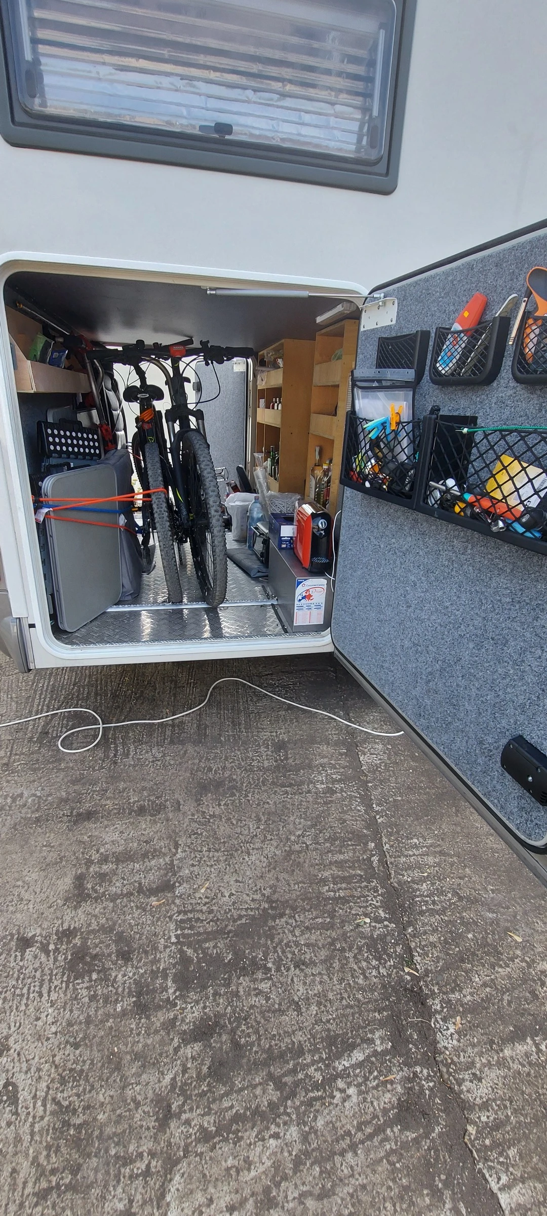 ������ Carthago SHIC C - Line | Mobile.bg � ����������� 10