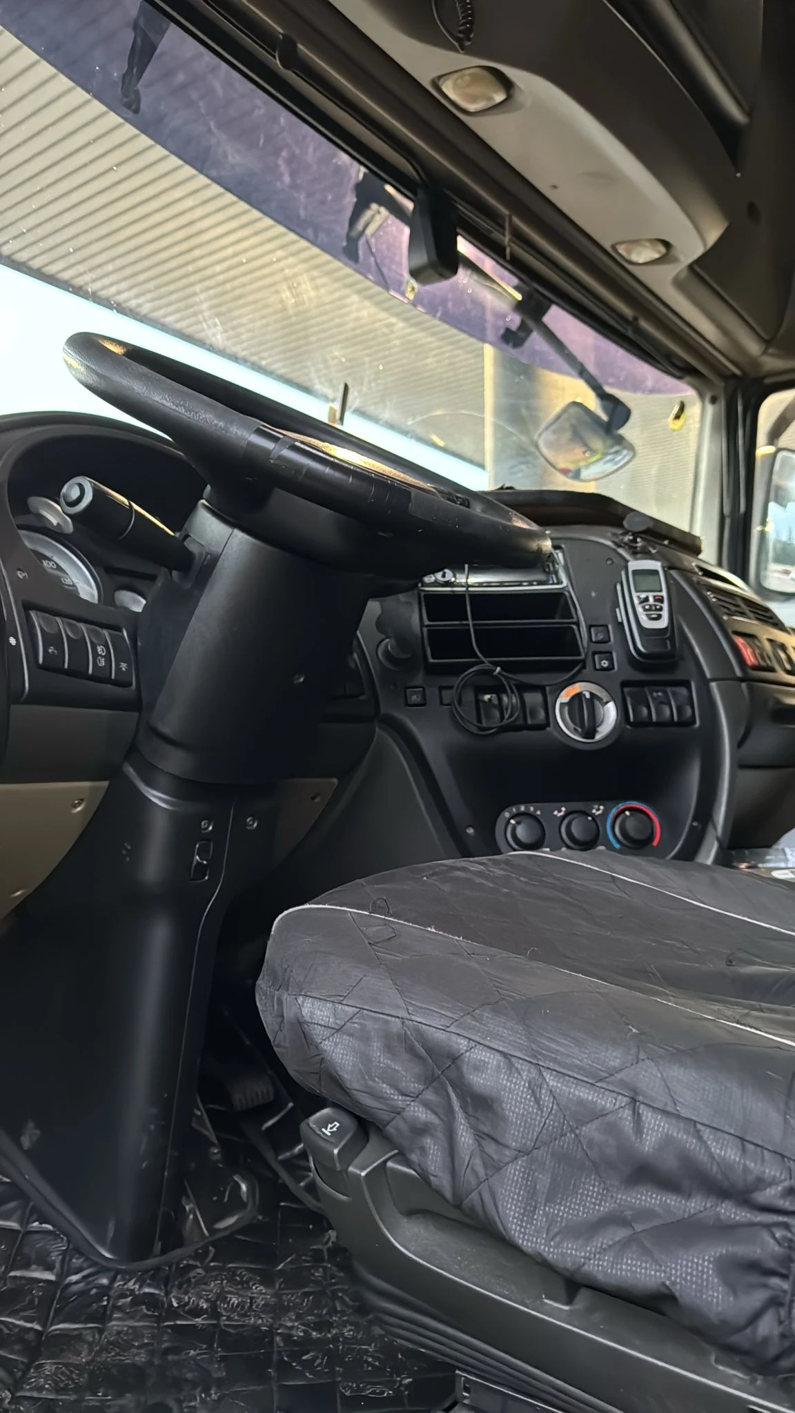 Полуремарке Schmitz varios, снимка 3 - Ремаркета - 53810154