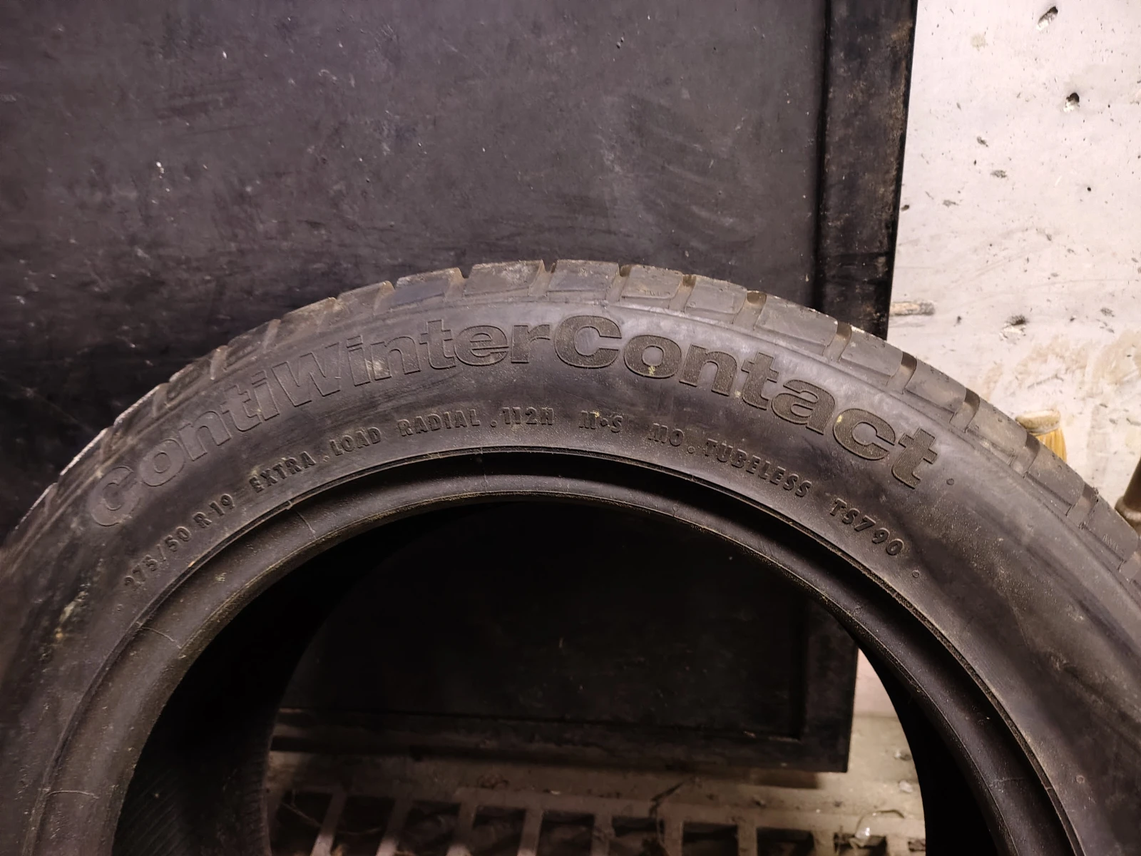 Гуми Зимни 275/50R19, снимка 7 - Гуми и джанти - 54089055