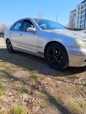 Mercedes-Benz 220   Елеганс, снимка 2
