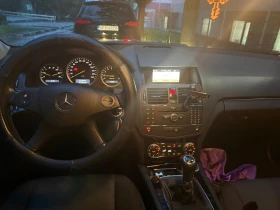 Mercedes-Benz C 180, снимка 10
