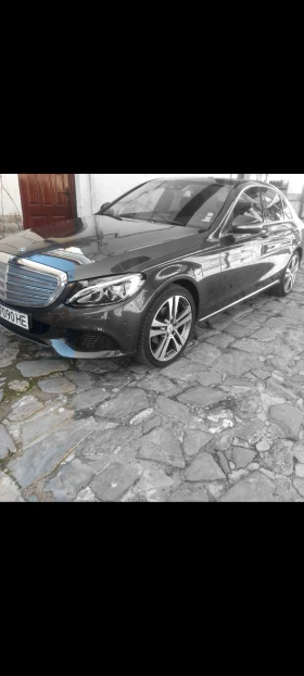  Mercedes-Benz C 220