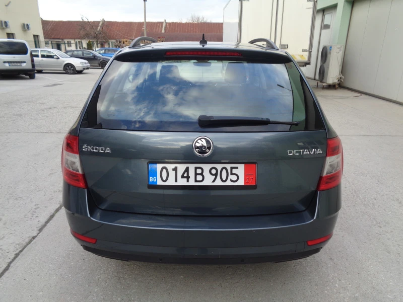 Skoda Octavia 1.6TDI-НАВИ-ДИСТРОНИК-DSG7-ЛИЗИНГ, снимка 6 - Автомобили и джипове - 44320510