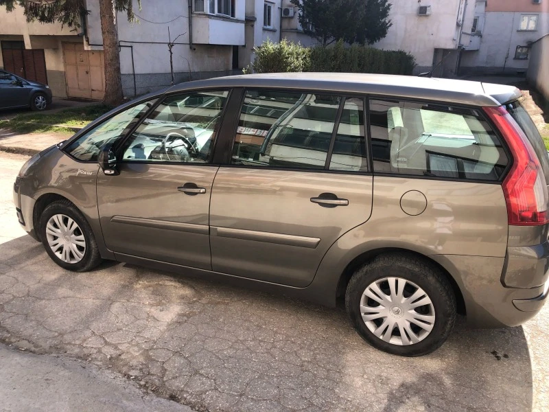 Citroen Grand C4 Picasso, снимка 6 - Автомобили и джипове - 46392701